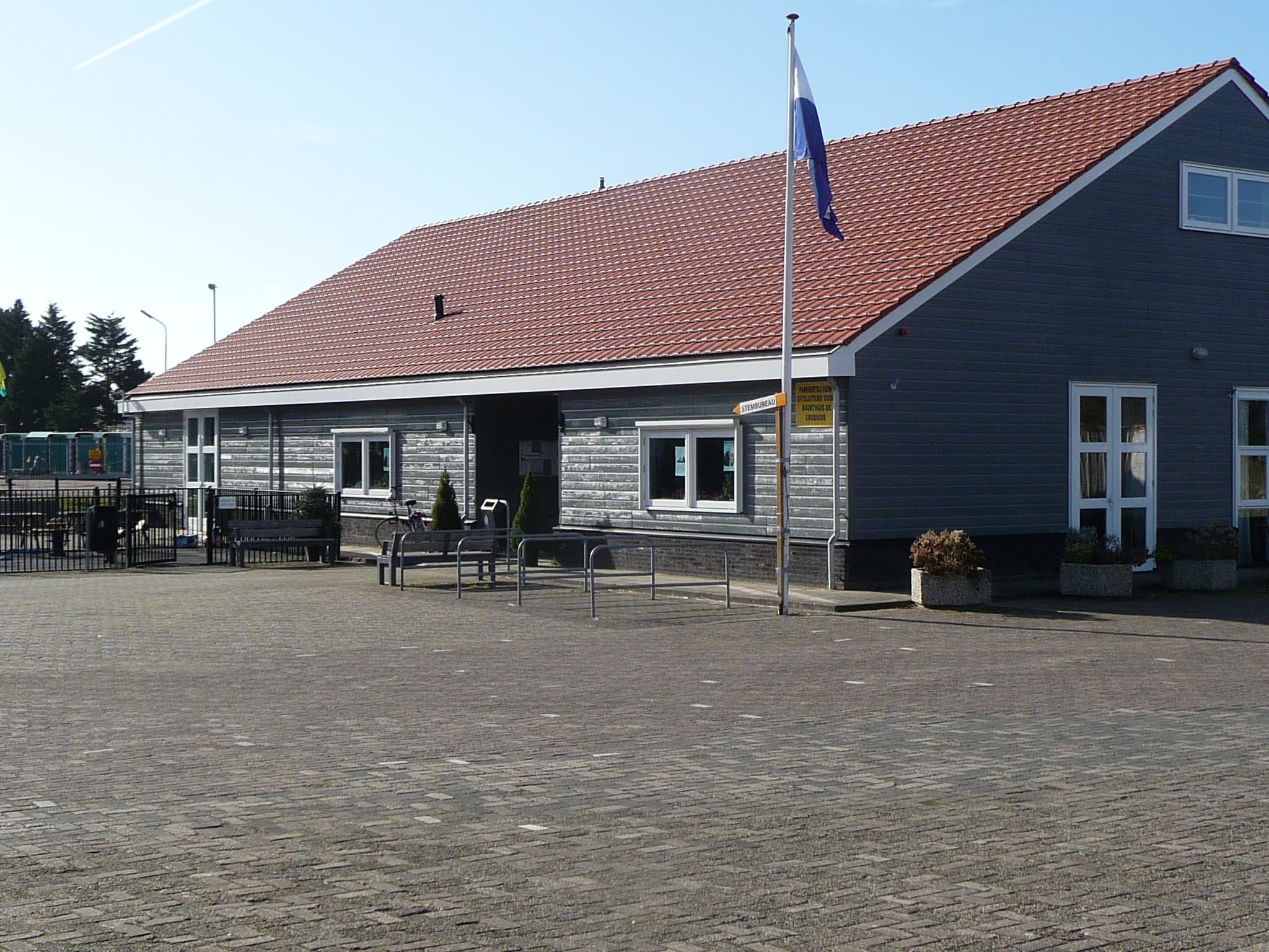 Dorpshuis Cruquius op eigen benen
