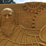 Zandsculpturenfestival met thema Leonardo Da Vinci