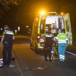 Fietser ligt bloedend op straat