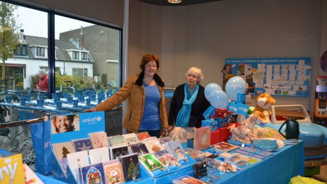 Unicef stand bij AH