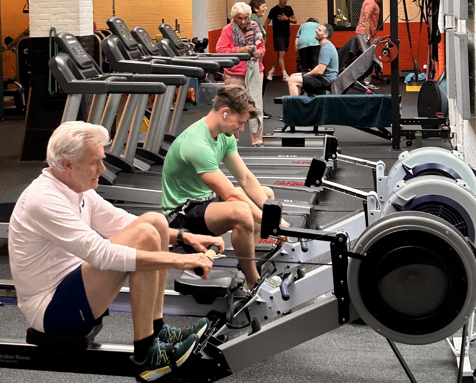 Exclusief lidmaatschap bij FM HealthClub met persoonlijke begeleiding