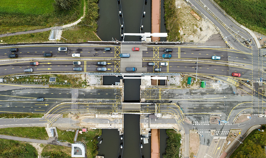 Laatste fase in gang van vernieuwing Cruquiusbrug