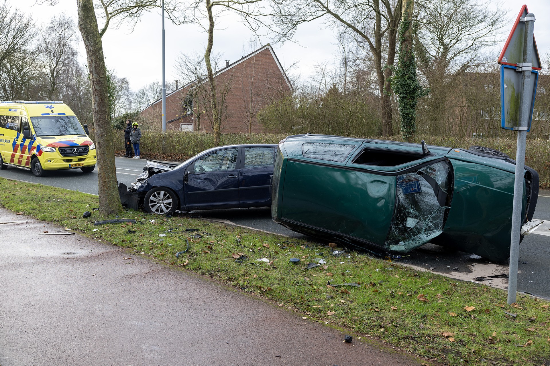 Twee gewonden bij ongeval Paxlaan in Hoofddorp