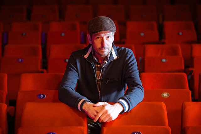 Roek Lips vertelt verborgen lagen van het kerstverhaal in De Luifel