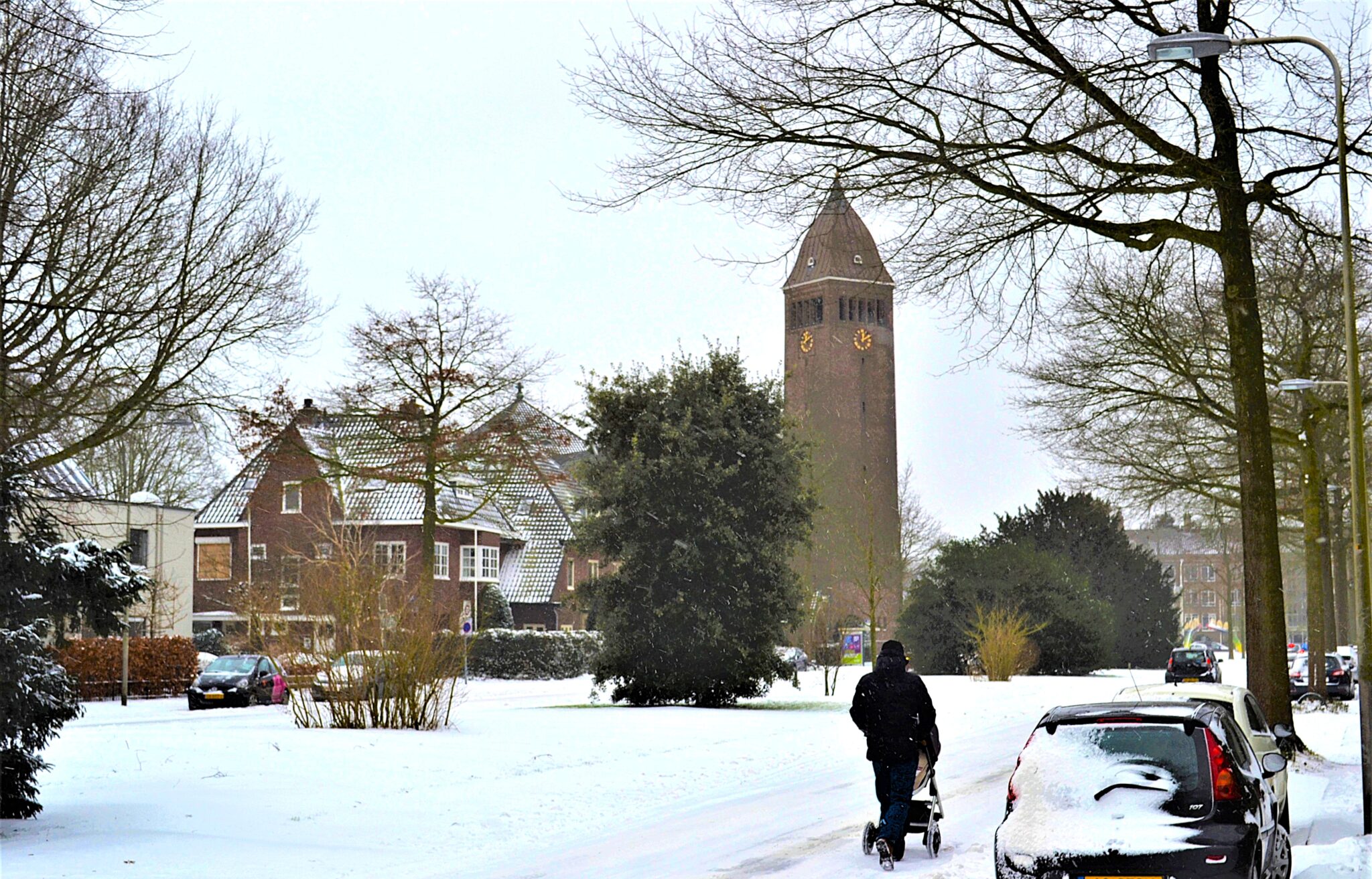 Sneeuw in de wijk: mooi om te zien maar wees alert op gladheid!