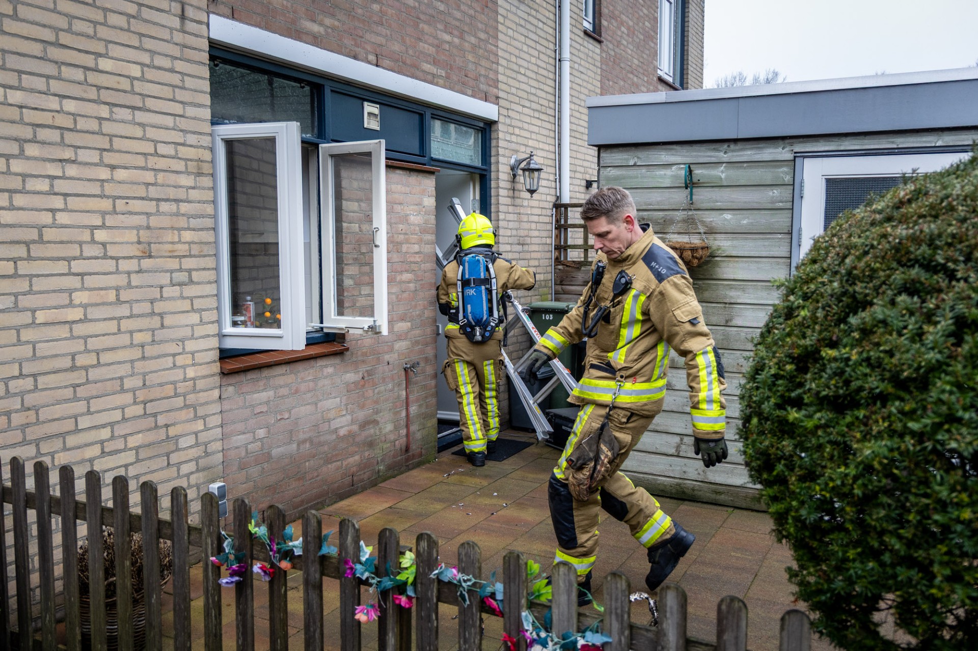 Gewonde bij keukenbrand aan de Poelgeest Haarlem-Schalkwijk