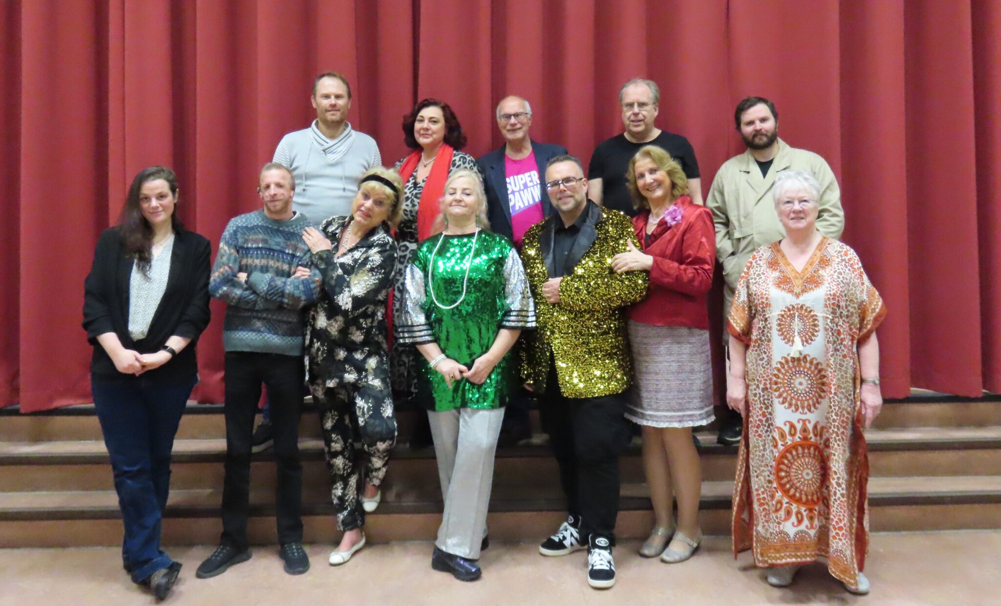 Karakter-Toneelgroep speelt blijspel ‘t Is maar ’n spelletje