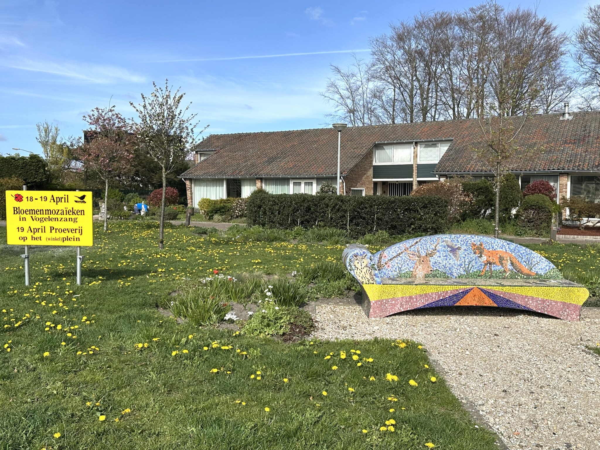 Bloemen mozaïeken bekijken