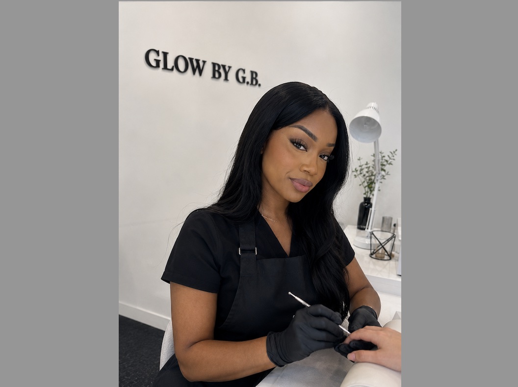 Gabriella (24) opent nagelsalon