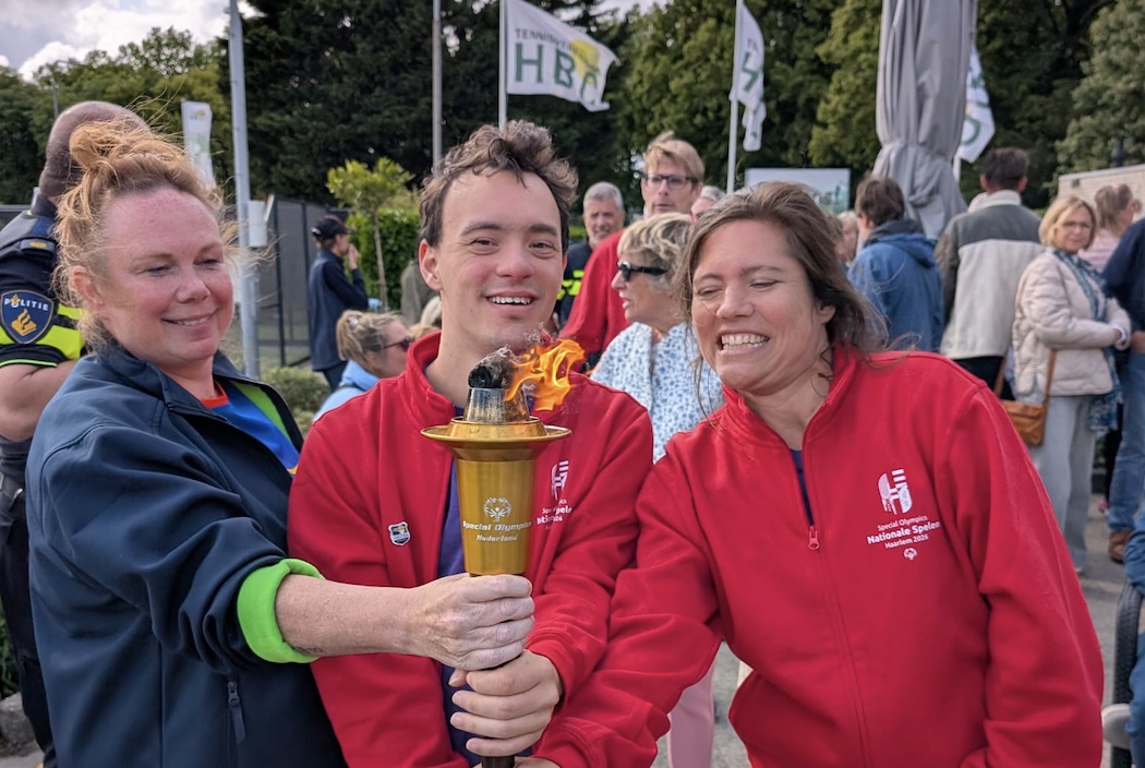Olympische vlam komt langs bij TV Smash