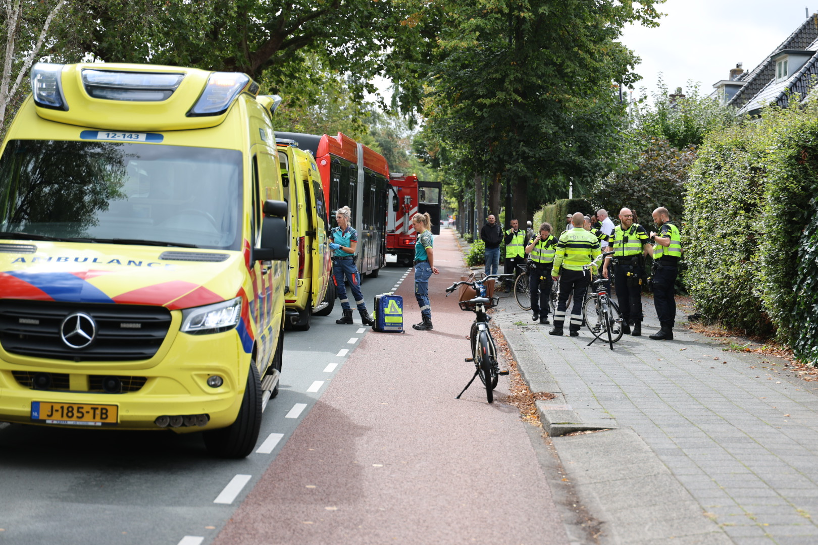 Traumahelikopter opgeroepen voor ernstig ongeval Dreef