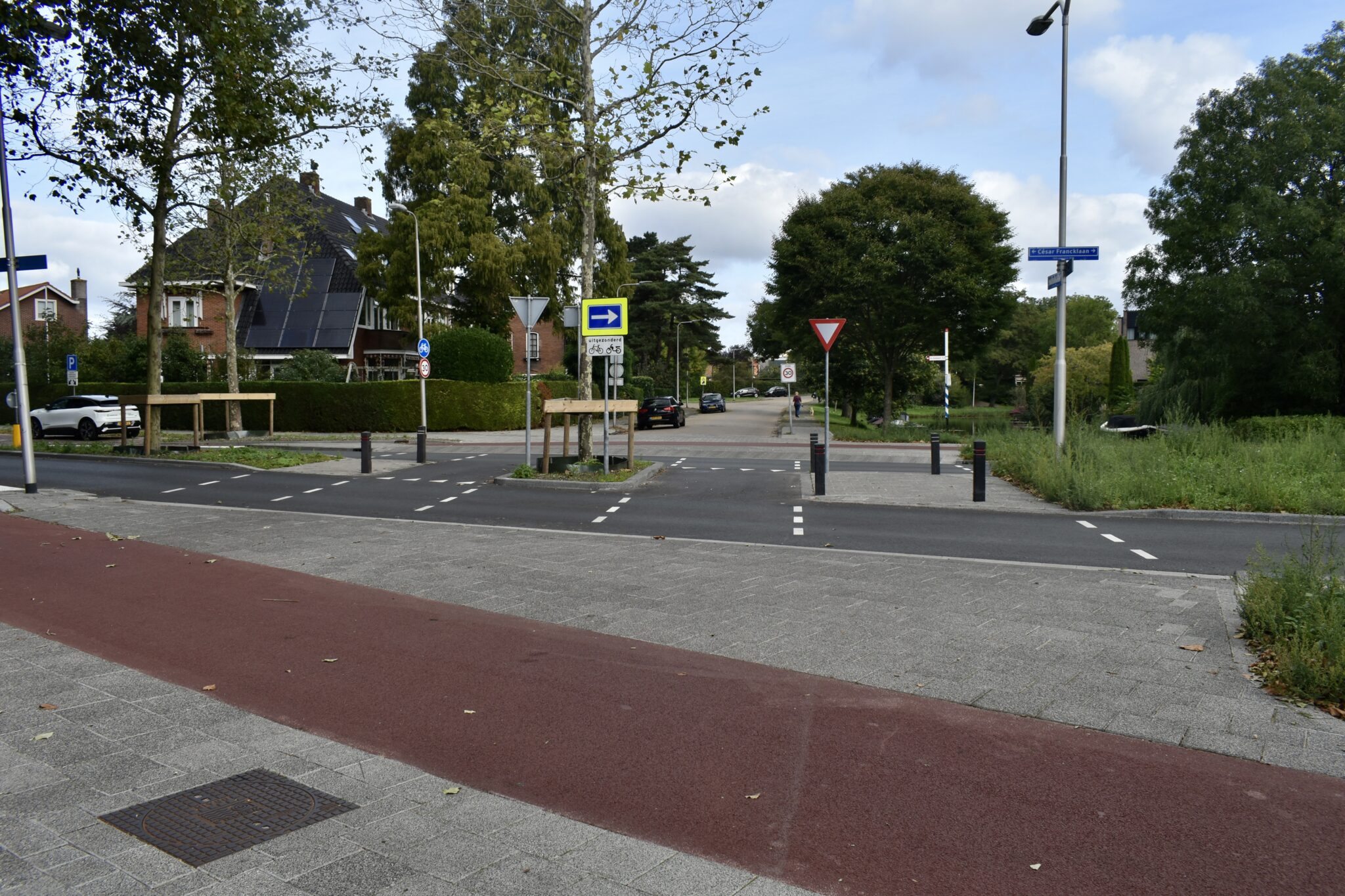 Uit de commissievergaderingen: asielopvang en C. Francklaan